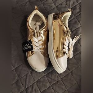 Epic Step Kids Gold and White Sneakers